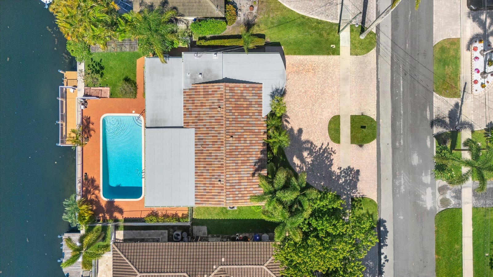 330 SE 9th Court, Pompano Beach, FL 33060 photo 17