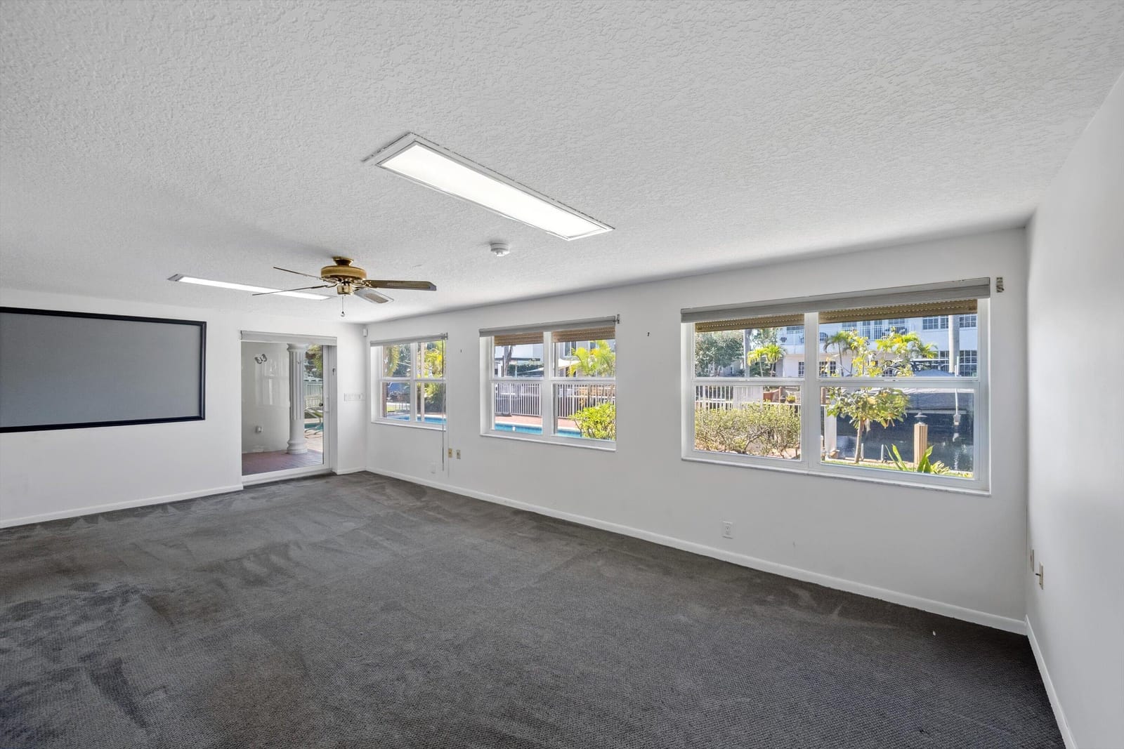 330 SE 9th Court, Pompano Beach, FL 33060 photo 27