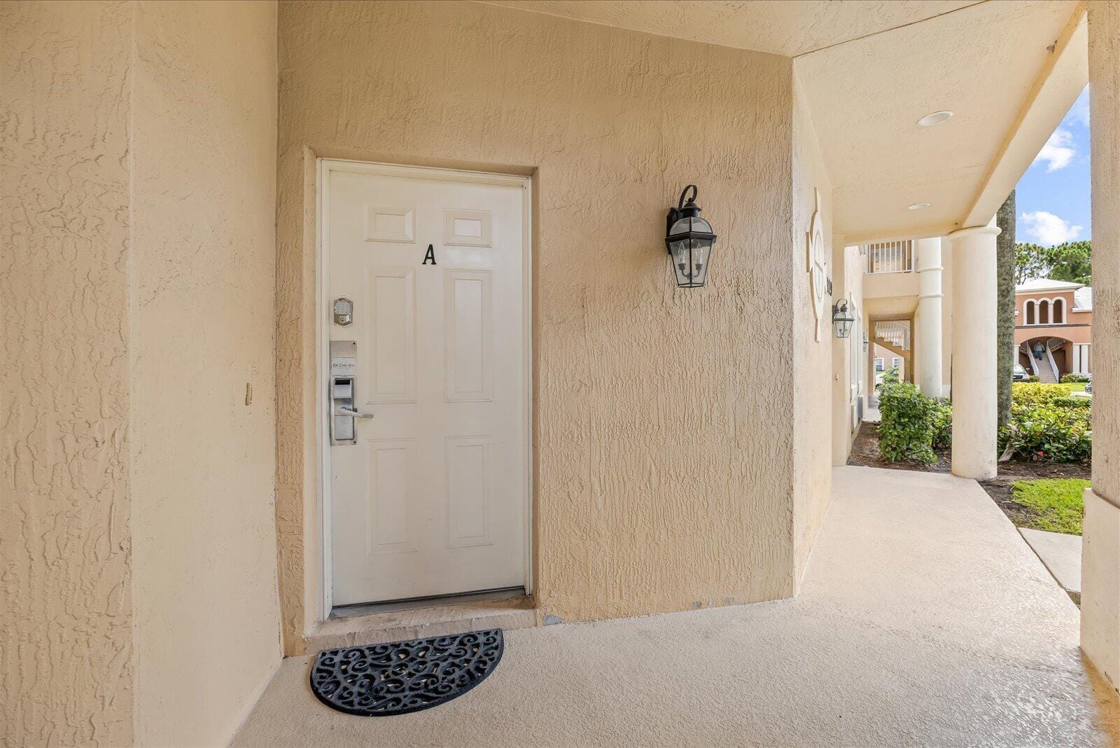 9119 Sand Shot Way — photo 3