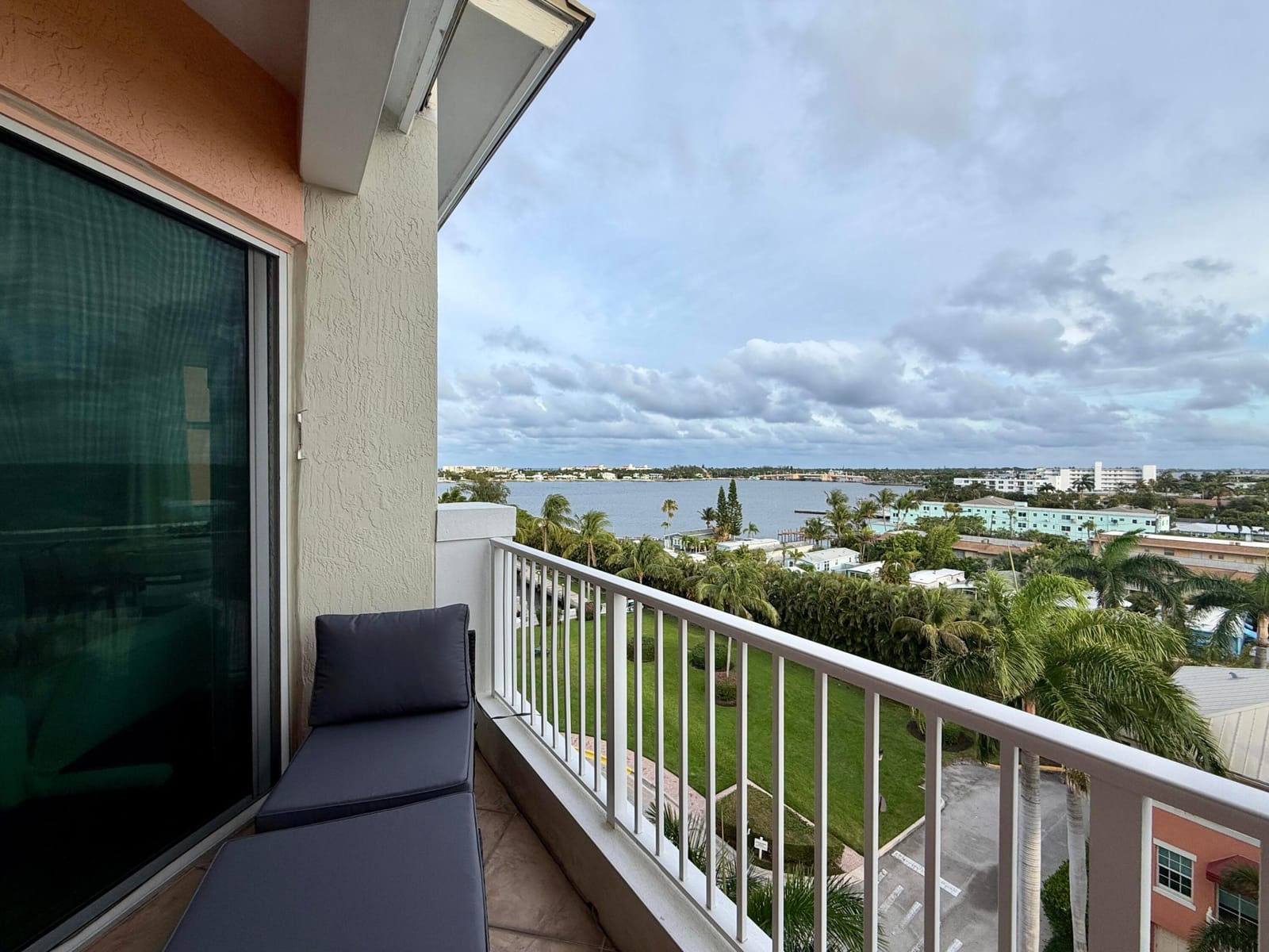 804 E Windward Way Ph15 — photo 10