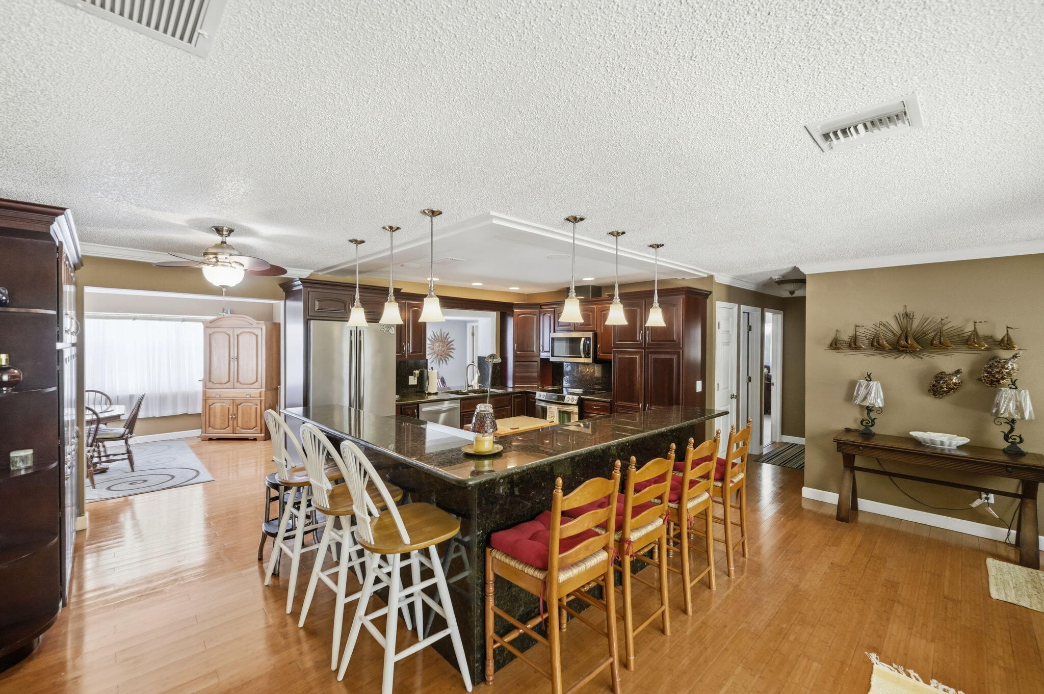 108 Carlisle Lane — photo 12