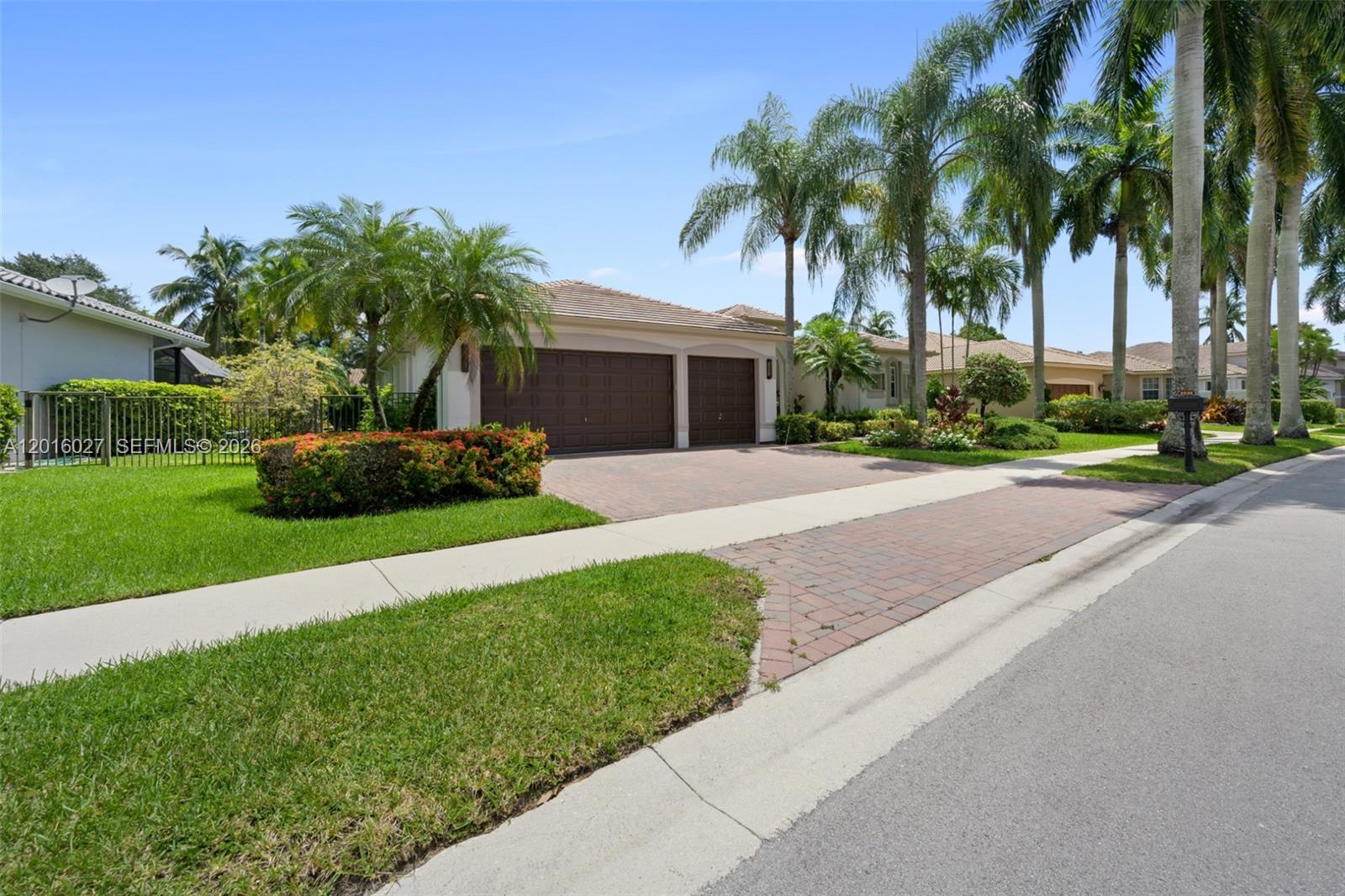 2538 Eagle Run Drive, Weston, FL 33327, Weston