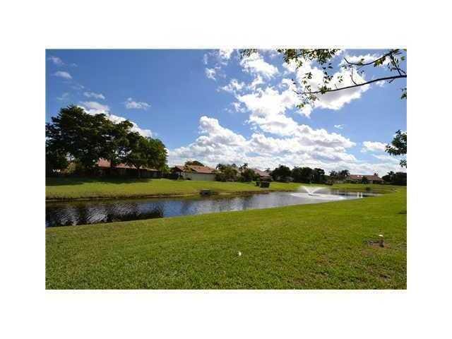 231 SW 28th Avenue, sold in Homewood Lakes Sec D, Delray Beach, FL