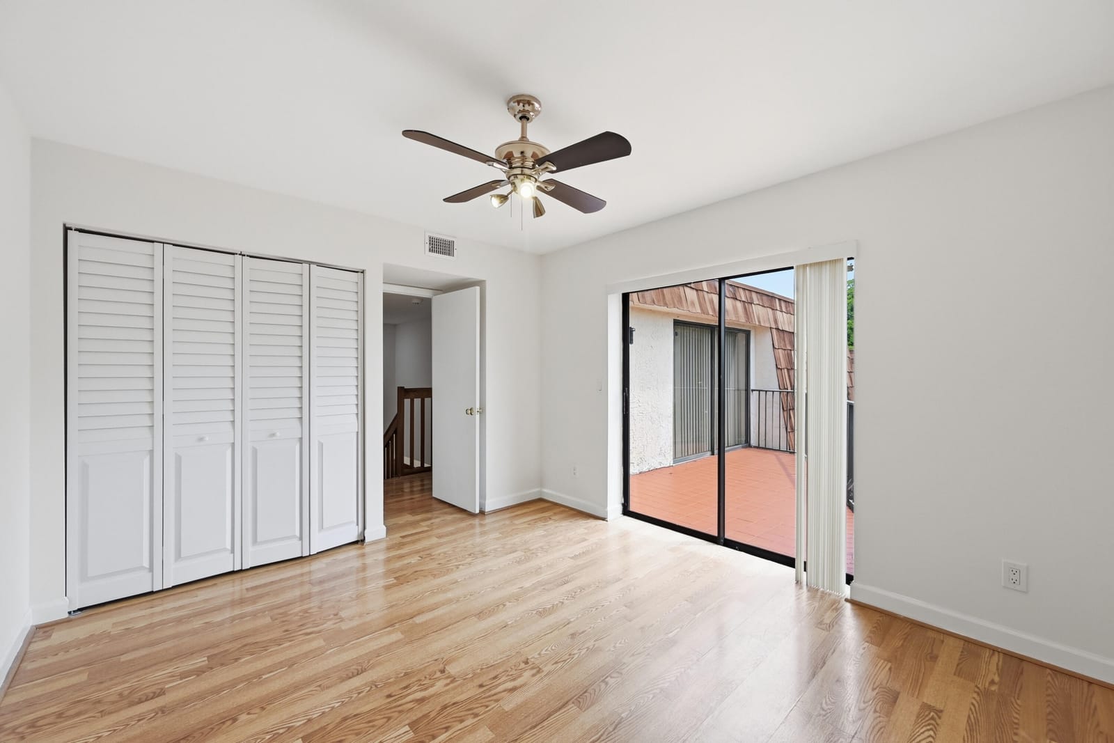 8337 N Coral Circle, North Lauderdale, FL 33068 photo 22