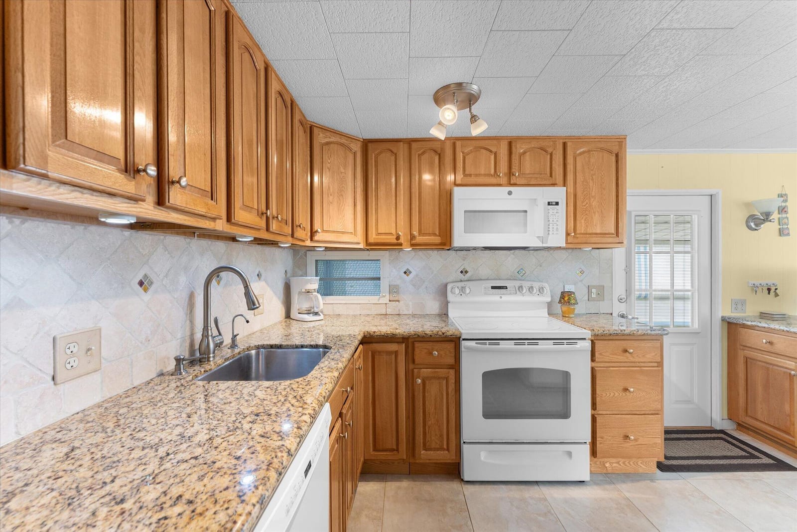8630 SW 21st Court — photo 4