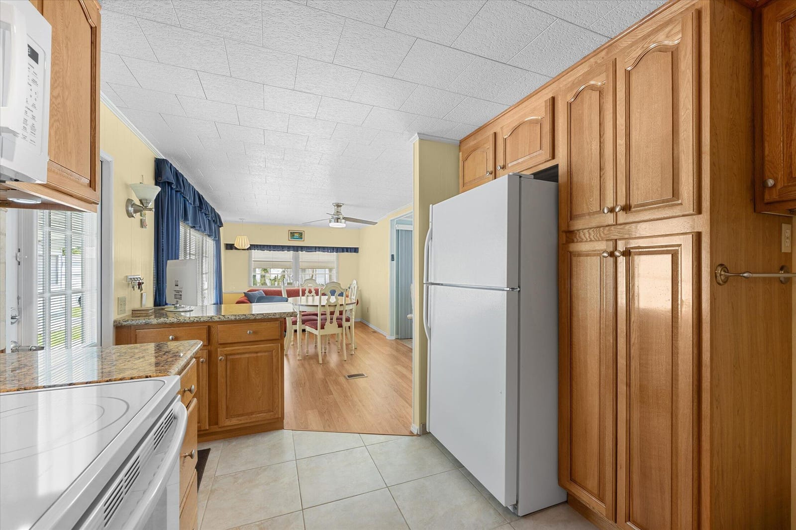 8630 SW 21st Court — photo 6