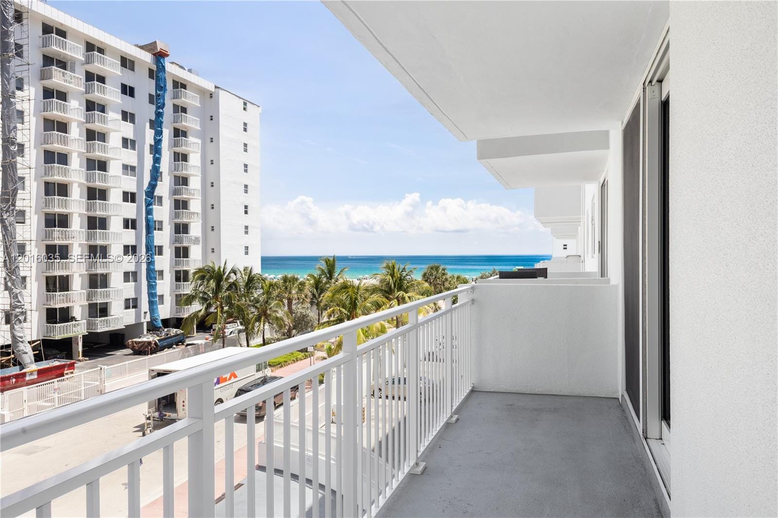 345 Ocean Drive 424, Miami Beach, FL 33139 photo 2