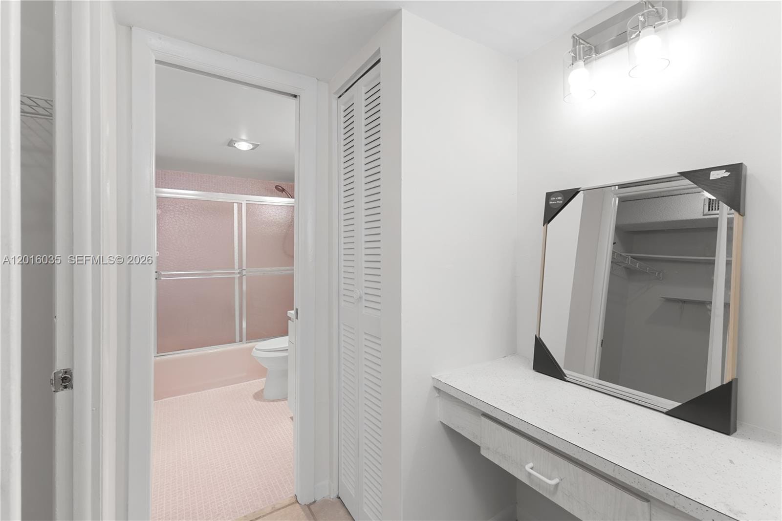 345 Ocean Drive 424, Miami Beach, FL 33139 photo 11