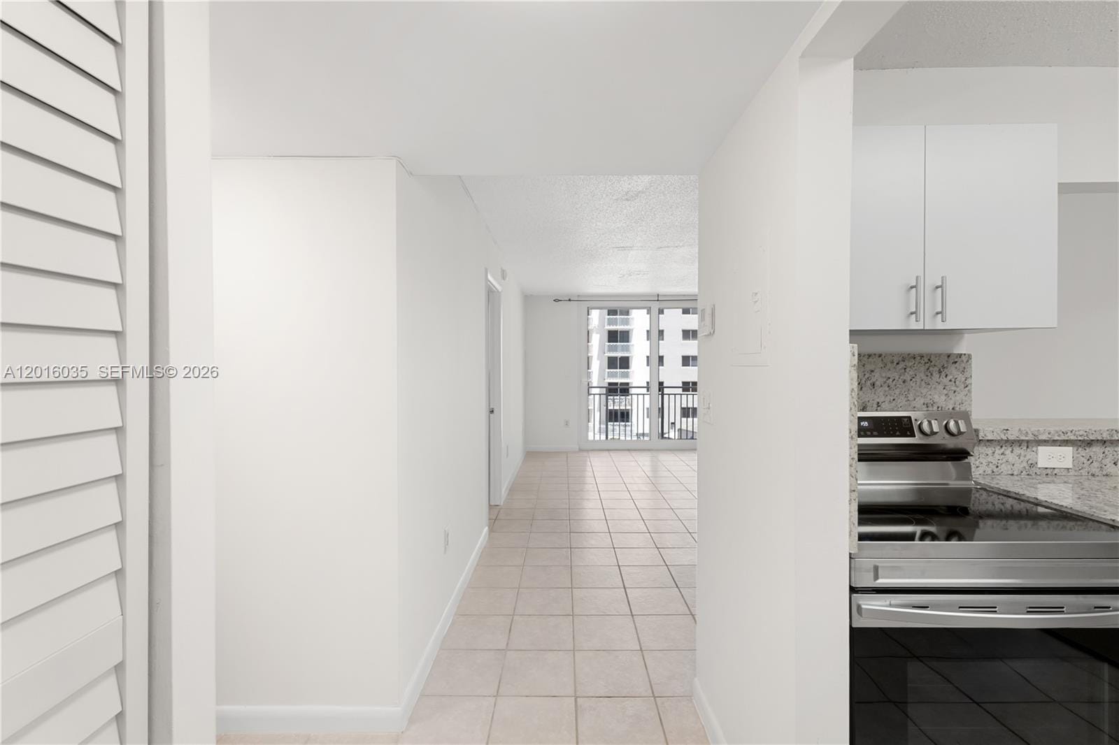 345 Ocean Drive 424, Miami Beach, FL 33139 photo 14