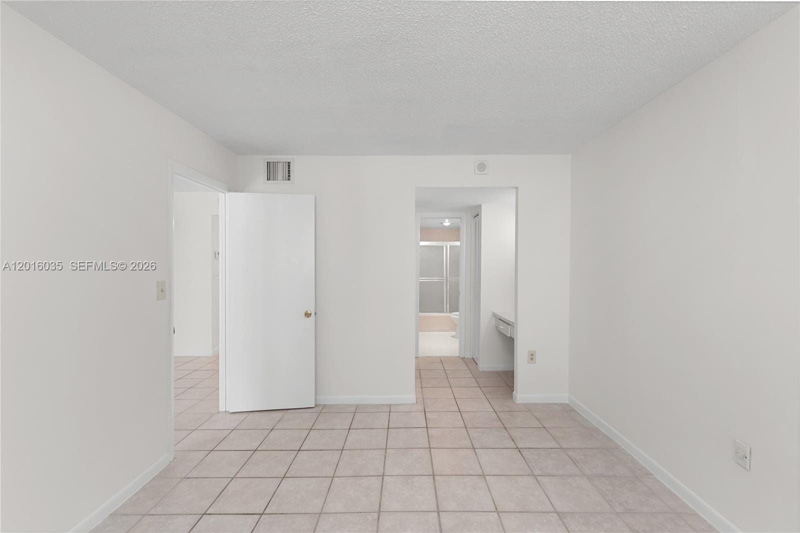 345 Ocean Drive 424, Miami Beach, FL 33139 photo 10