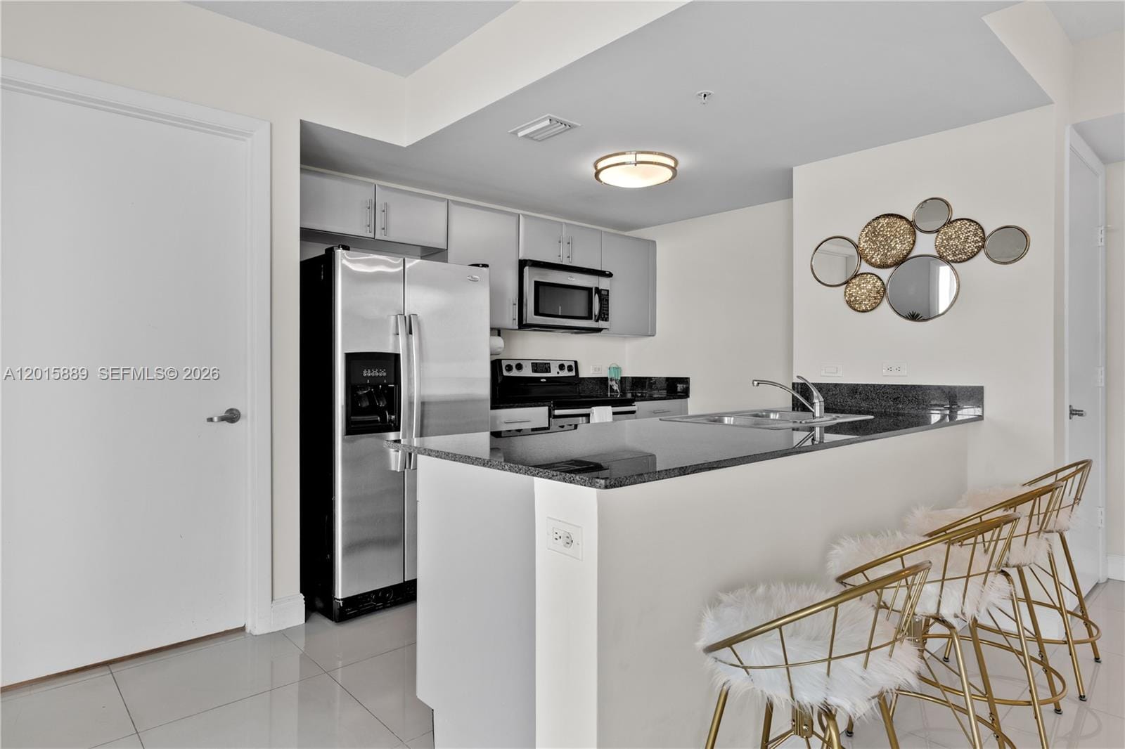 1861 S River Drive 1003 — photo 7