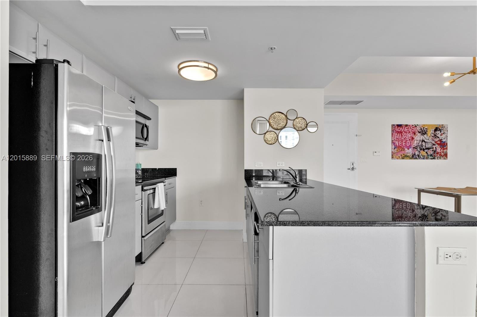 1861 S River Drive 1003 — photo 8