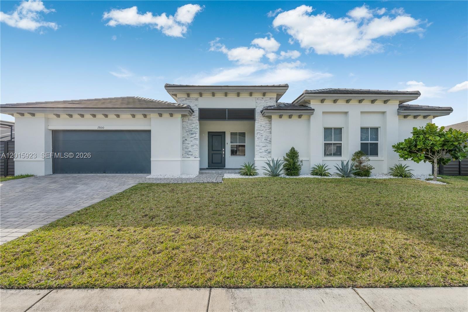 19100 SW 132nd Place, Miami, FL 33177 photo 2