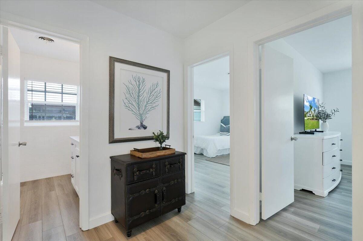 76 W Fairview W W — photo 9
