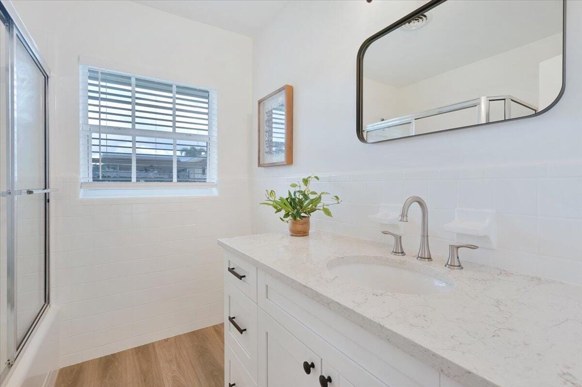 76 W Fairview W W — photo 11