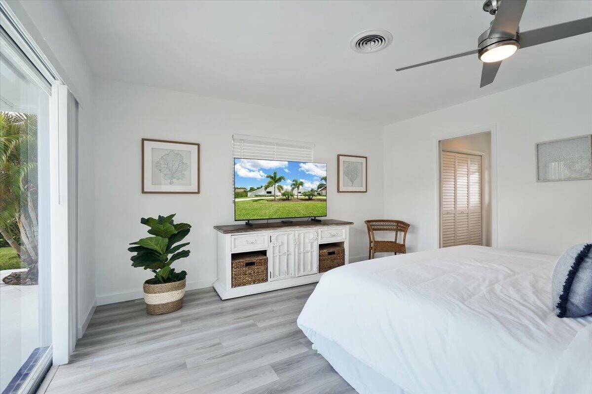 76 W Fairview W W, Tequesta, FL 33469 photo 15