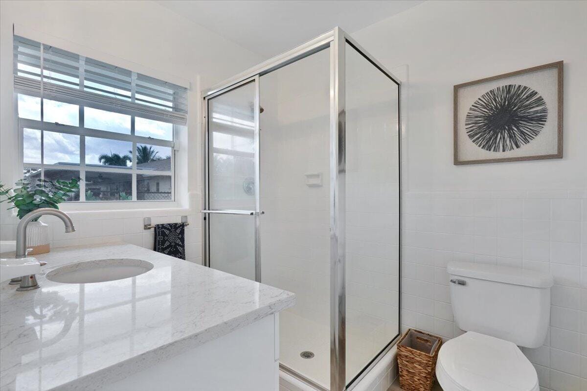 76 W Fairview W W, Tequesta, FL 33469 photo 18