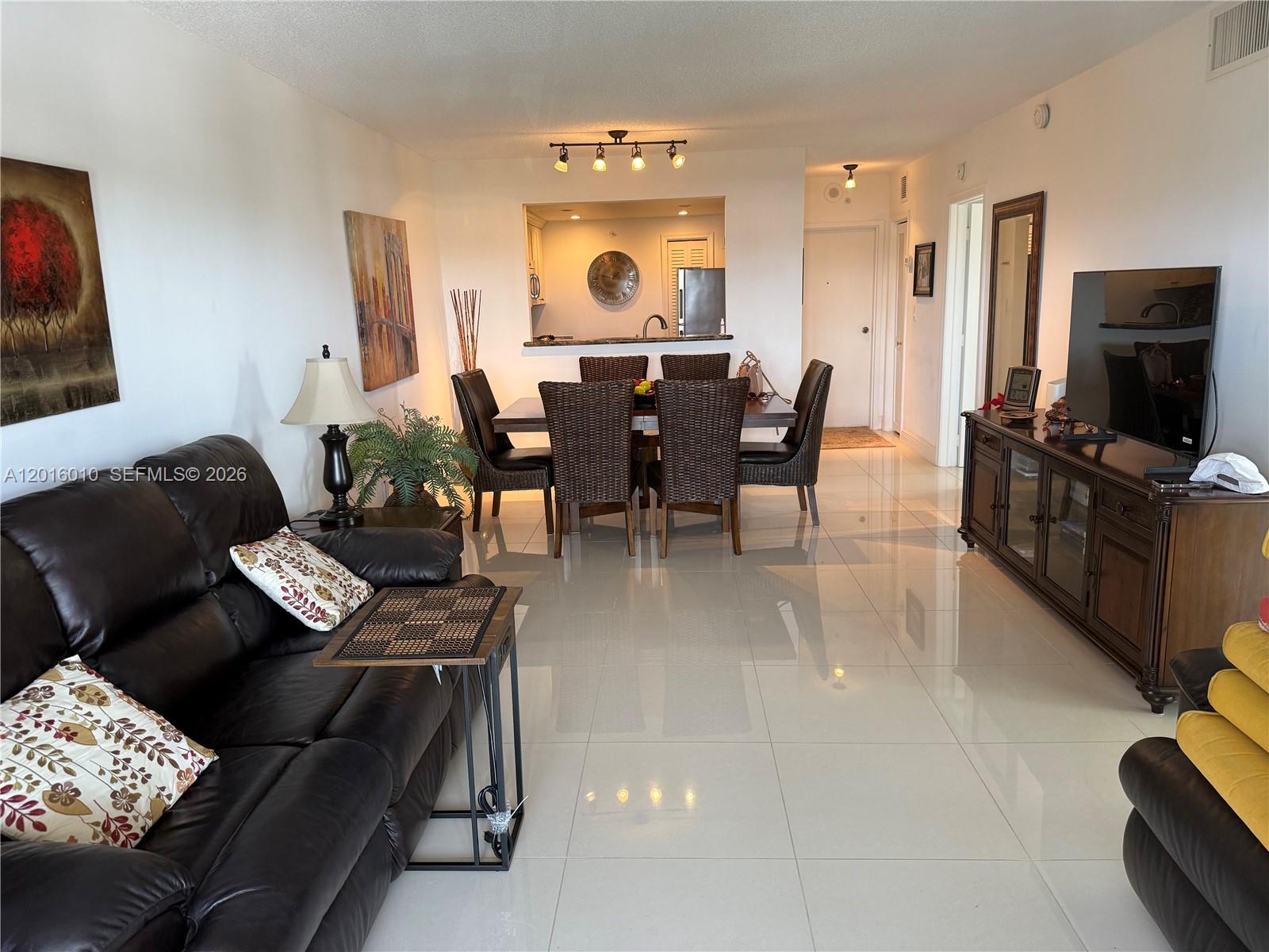 1500 S Ocean Boulevard 508, Lauderdale-By-The-Sea, FL 33062, Lauderdale By The Sea