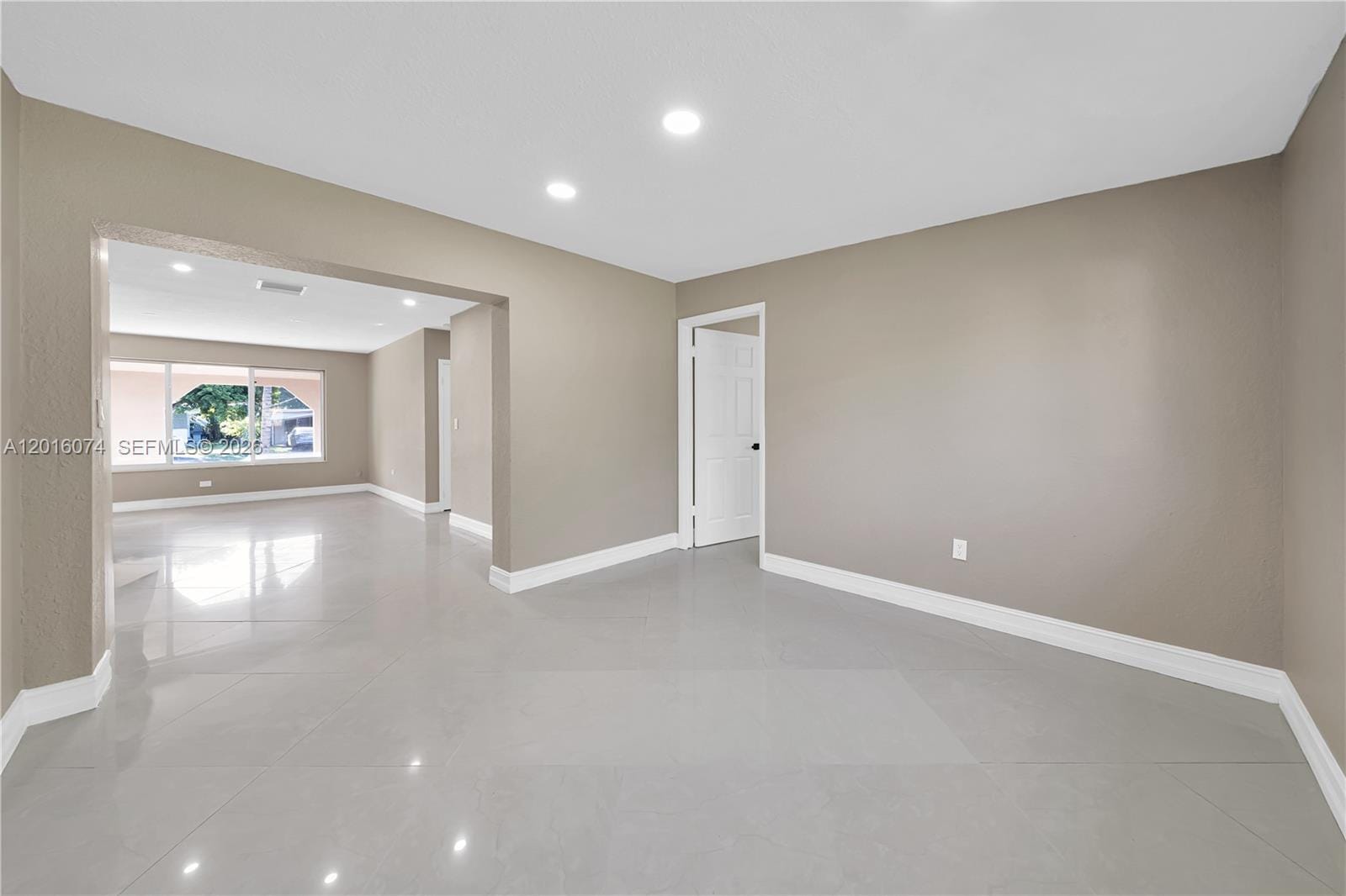 2512 Alcazar Drive, Miramar, FL 33023 photo 13