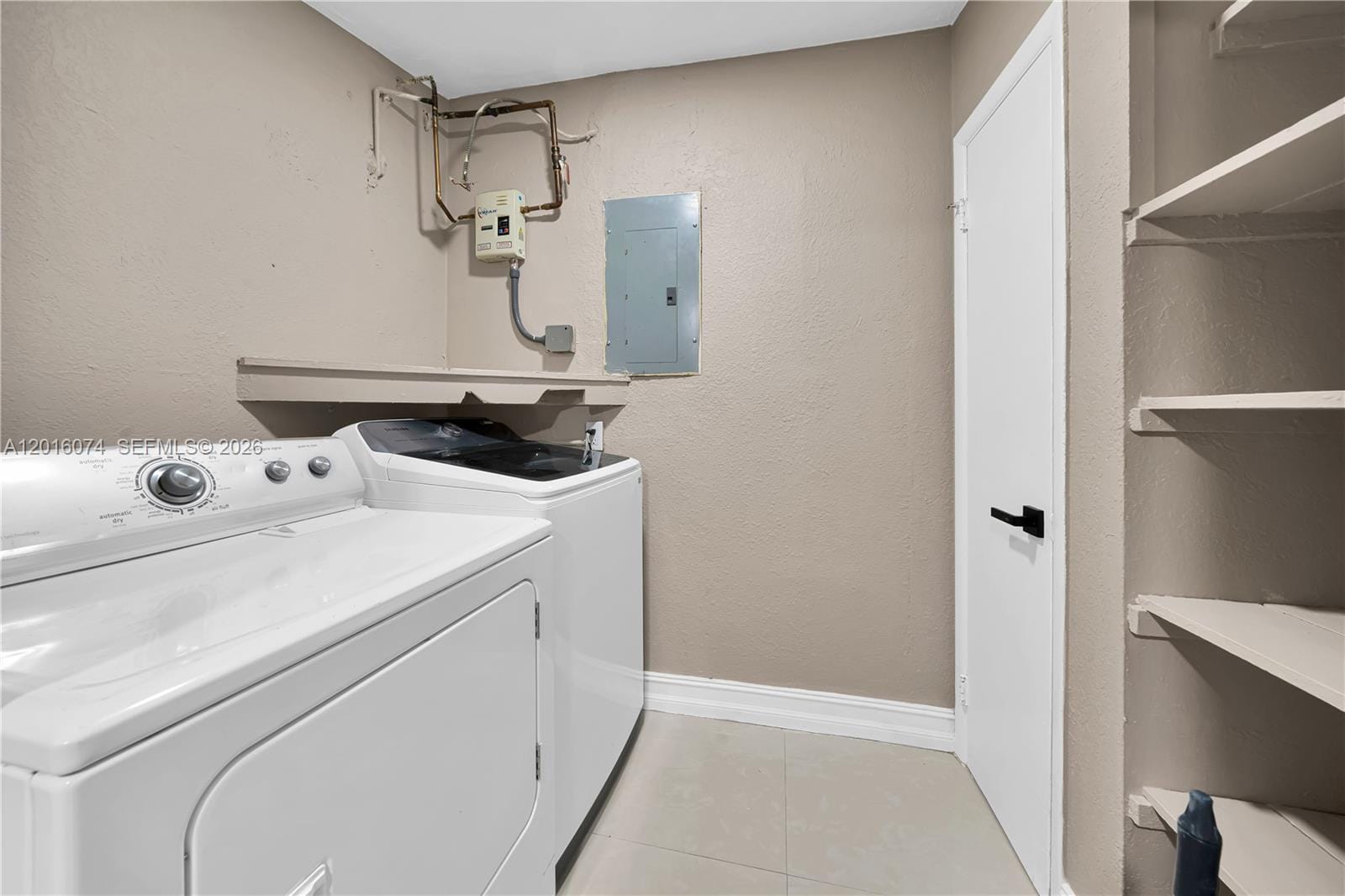 2512 Alcazar Drive, Miramar, FL 33023 photo 23