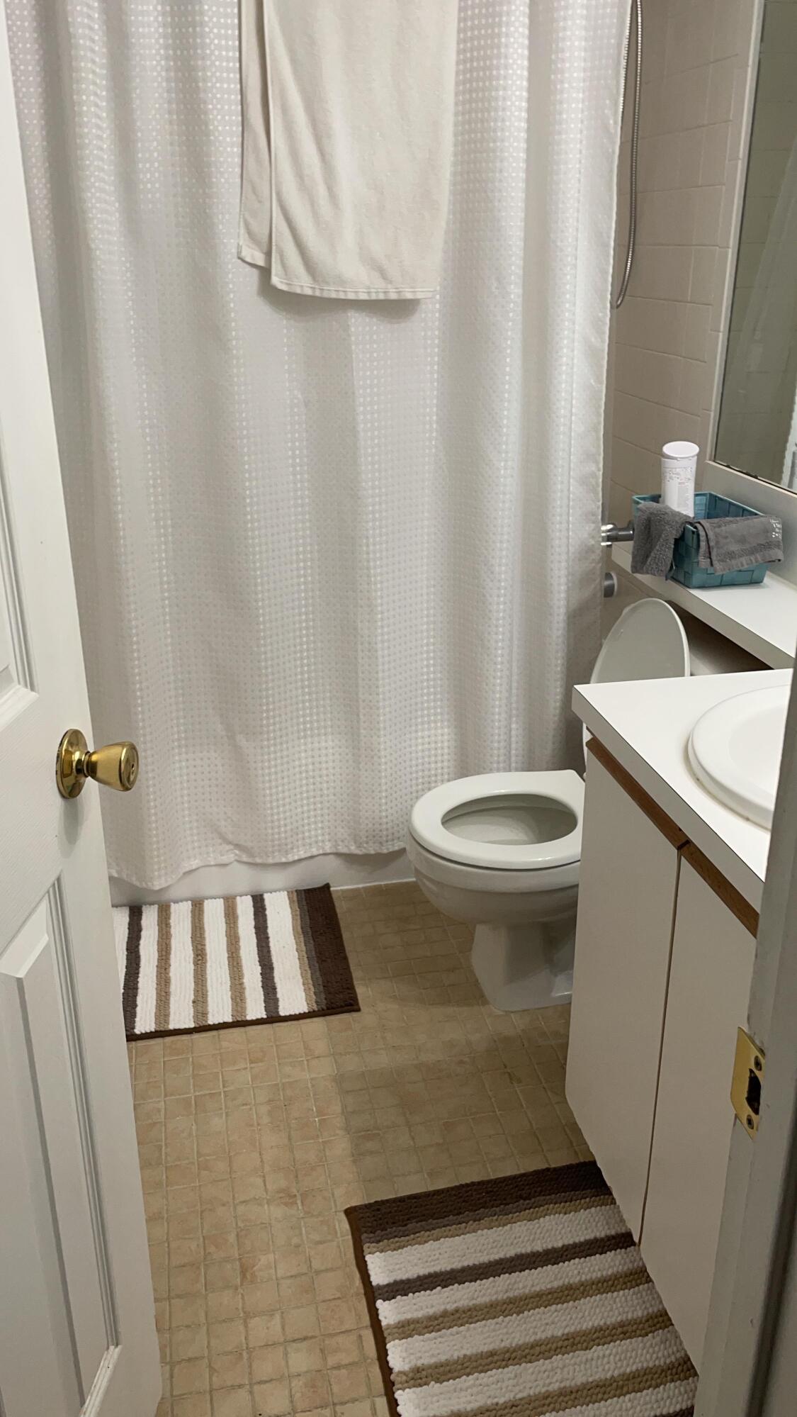 17485 NW 67th Court J-21, Hialeah, FL 33015, Hialeah