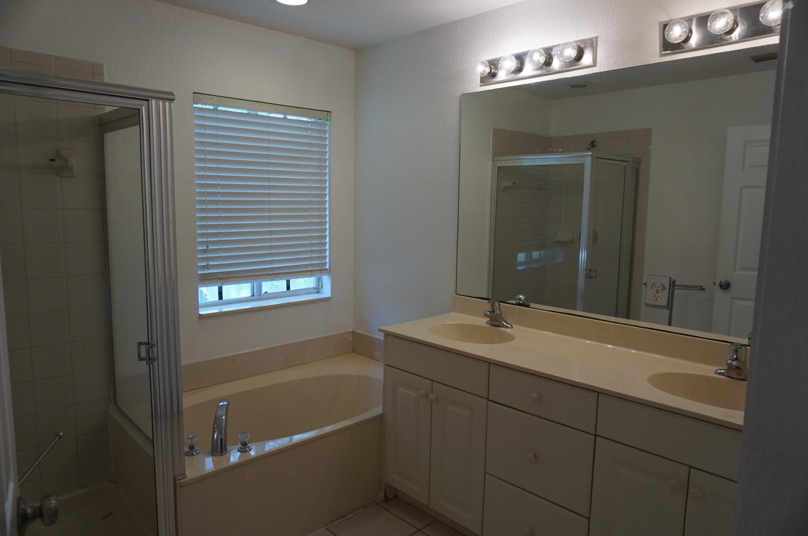 2030 Nassau Drive — photo 12