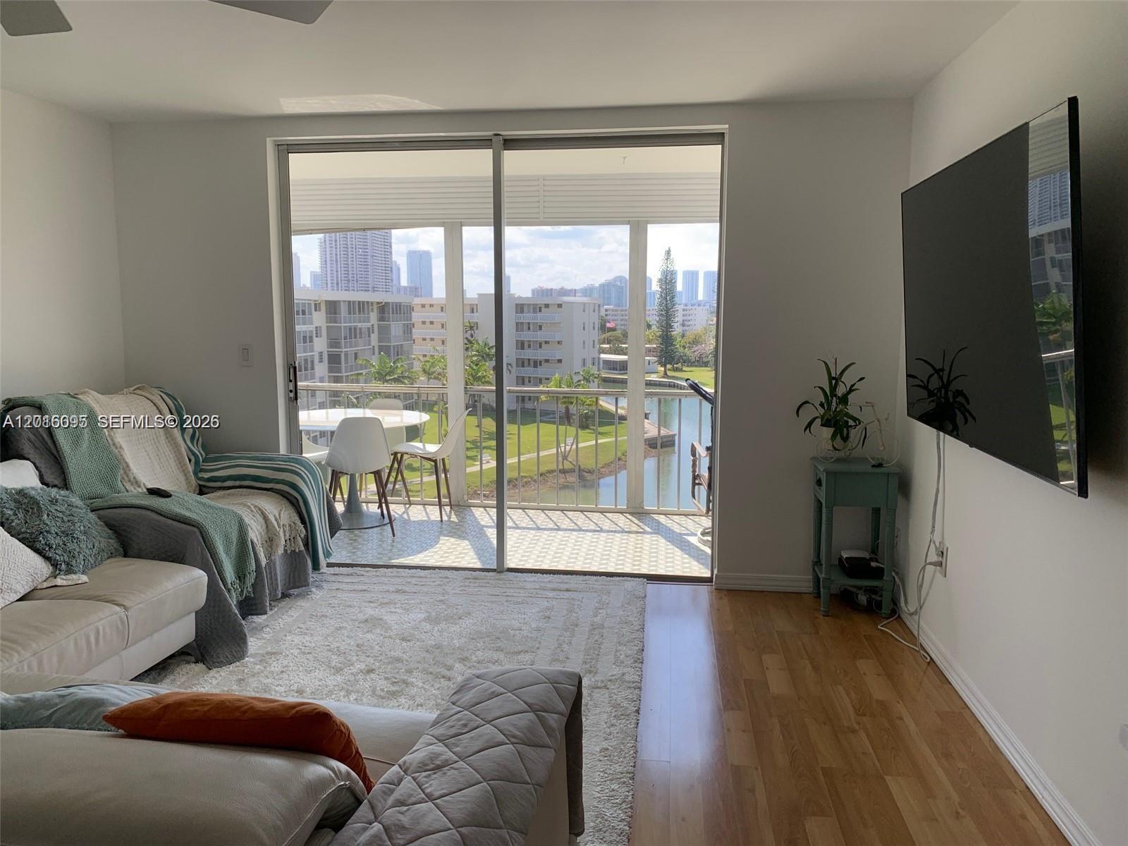 2851 Leonard Drive J603, Aventura, FL 33160, Aventura