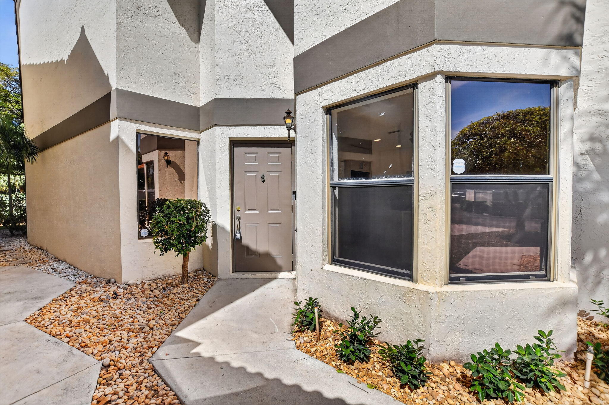 6647 Boca Hermosa Lane — photo 2