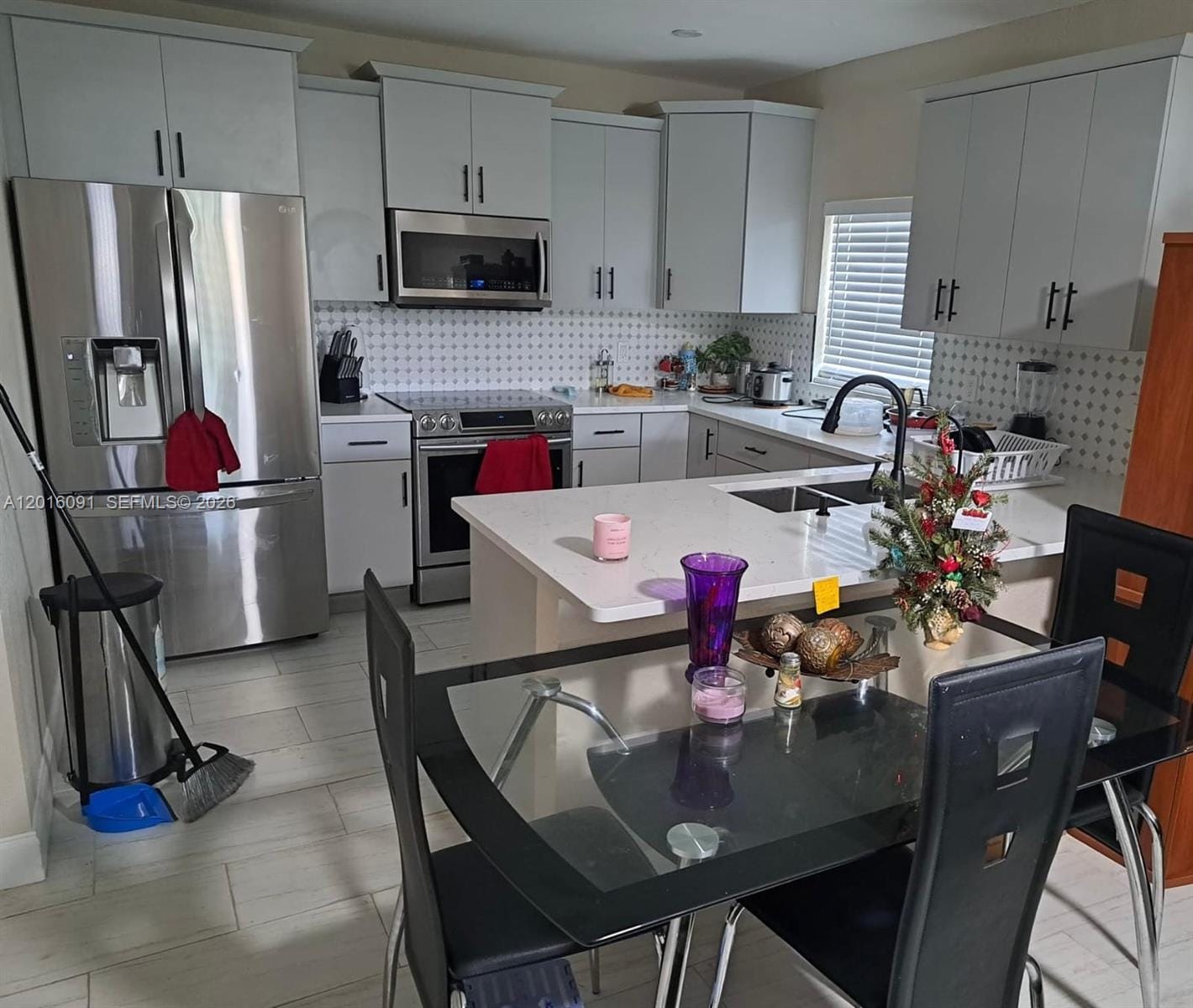 311 NW 28th Way, Fort Lauderdale, FL 33311 photo 18