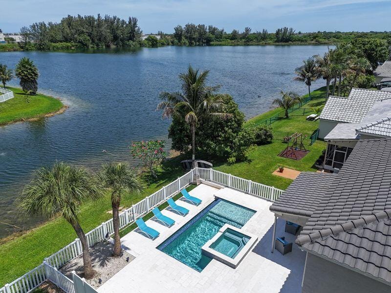 5808 N Plum Bay Parkway, Tamarac, FL 33321 photo 12