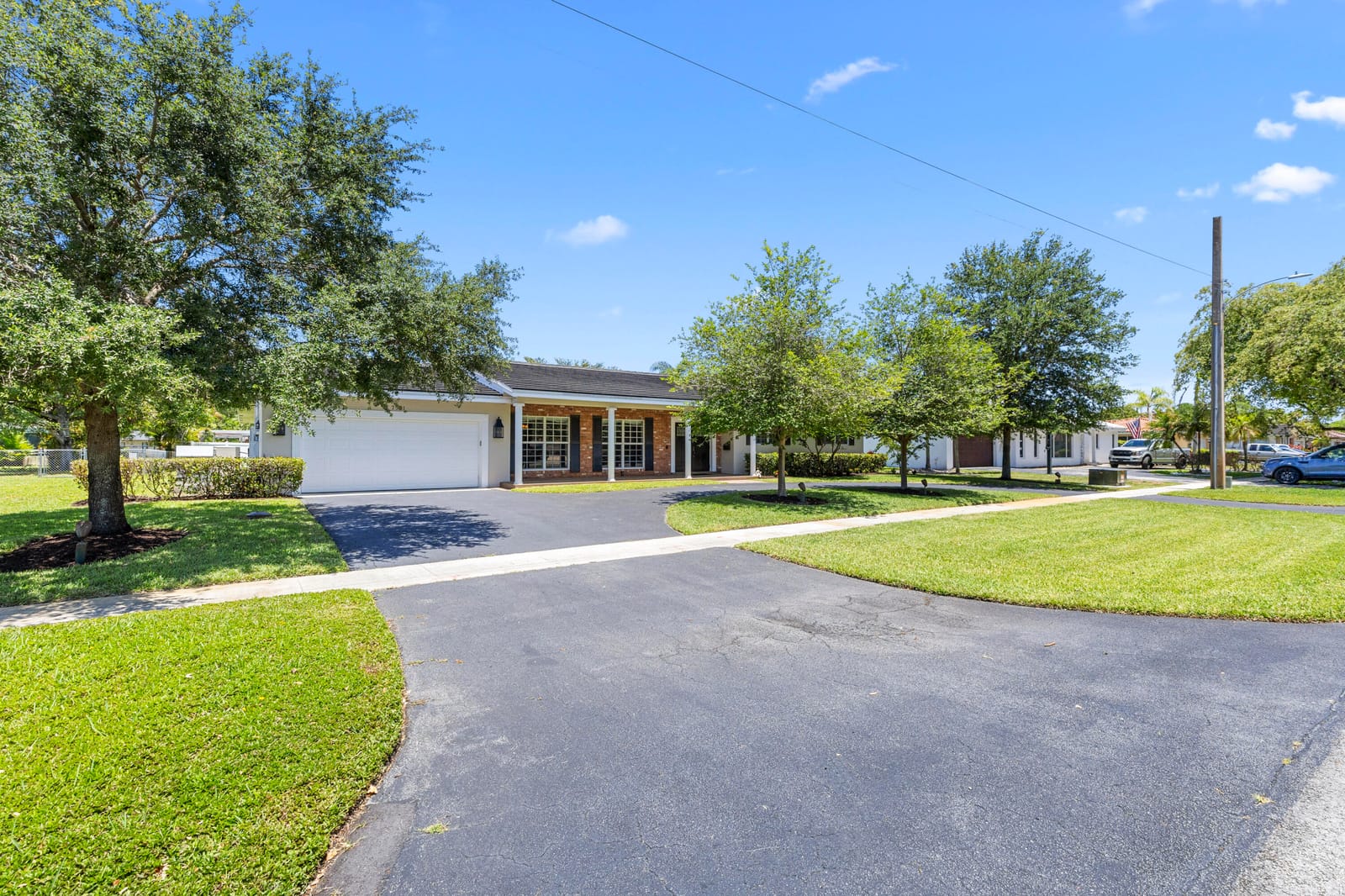 7501 Plantation Road, Plantation, FL 33317 photo 2