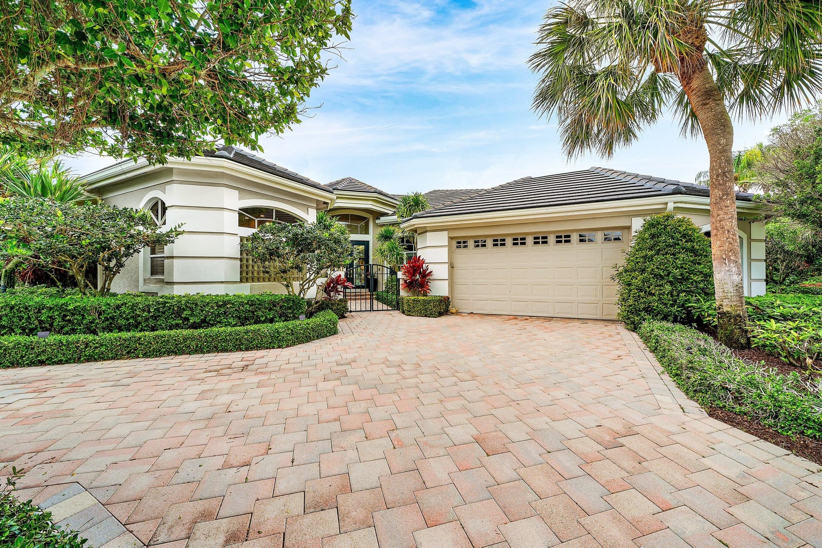 21 Somerset Drive, Palm Beach Gardens, FL 33418 photo 5