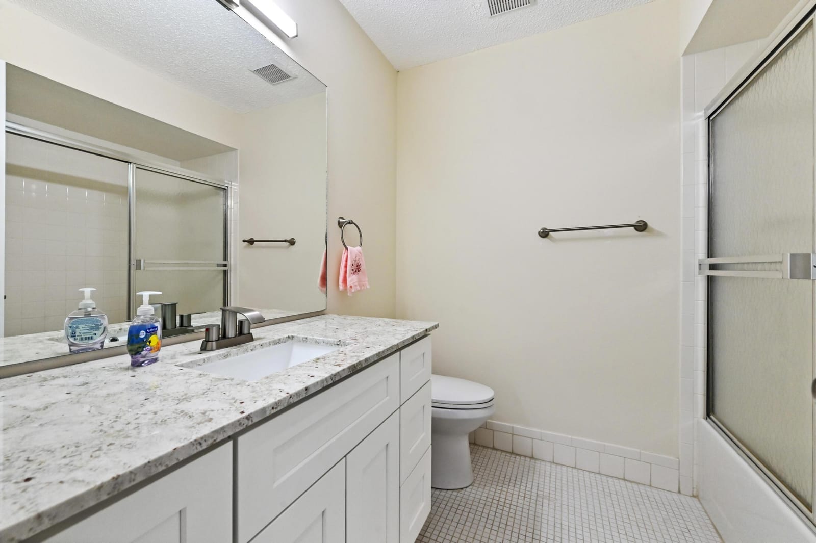8515 Lake Point Court, Lake Worth, FL 33467 photo 13