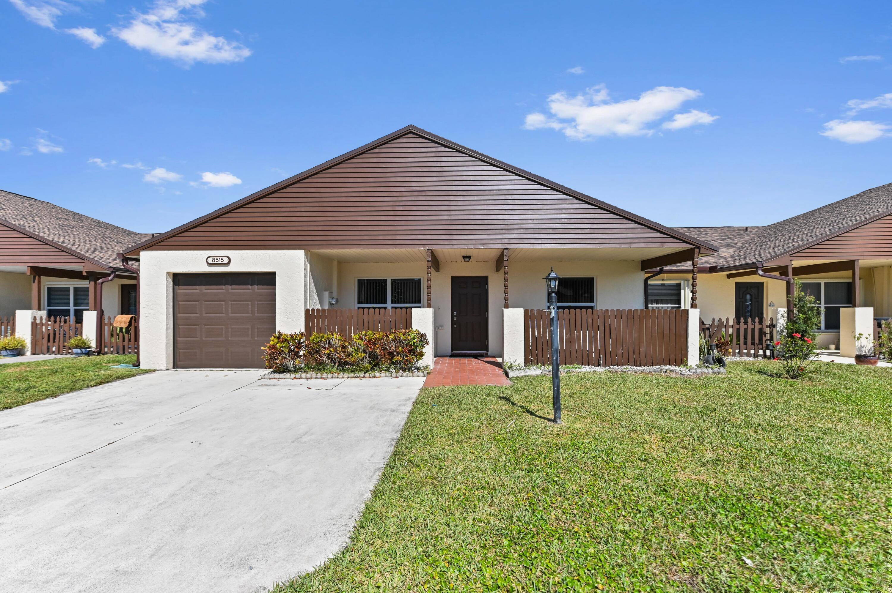 8515 Lake Point Court, Lake Worth, FL 33467, Lake Worth
