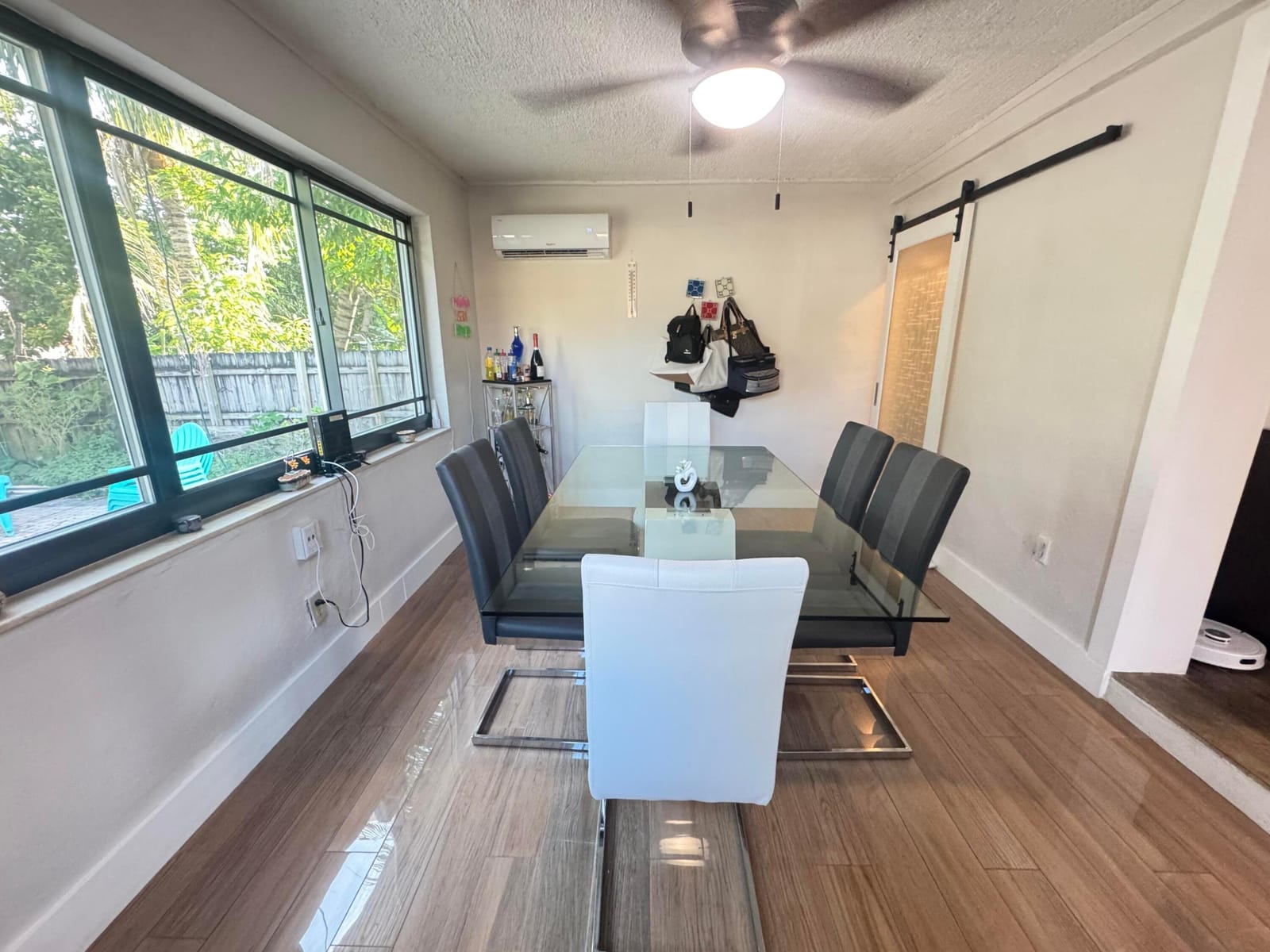 1070 NE 158th Street, North Miami Beach, FL 33162 photo 6