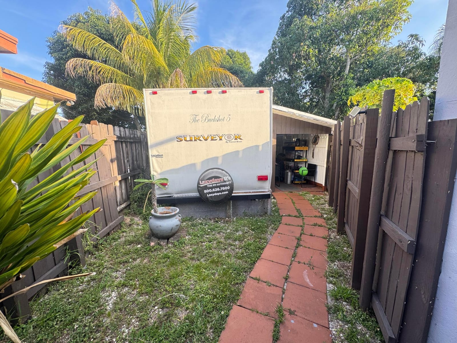 1070 NE 158th Street, North Miami Beach, FL 33162 photo 10