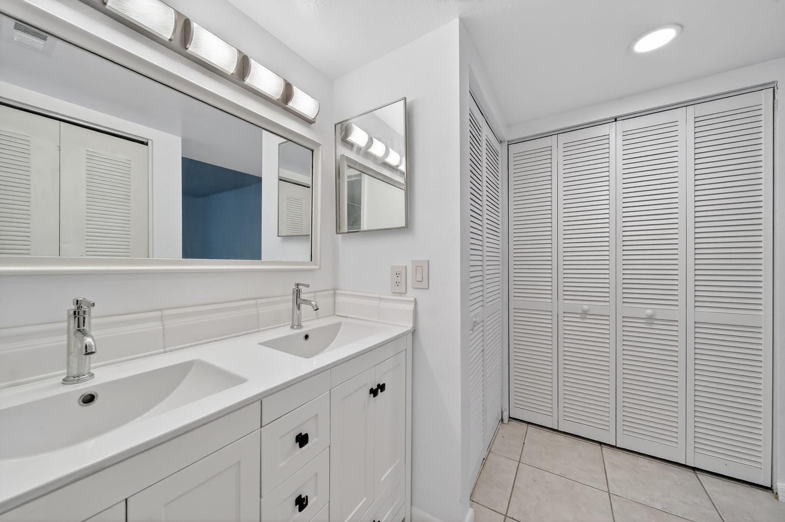1679 SE Green Acres Circle Mm 102 — photo 6