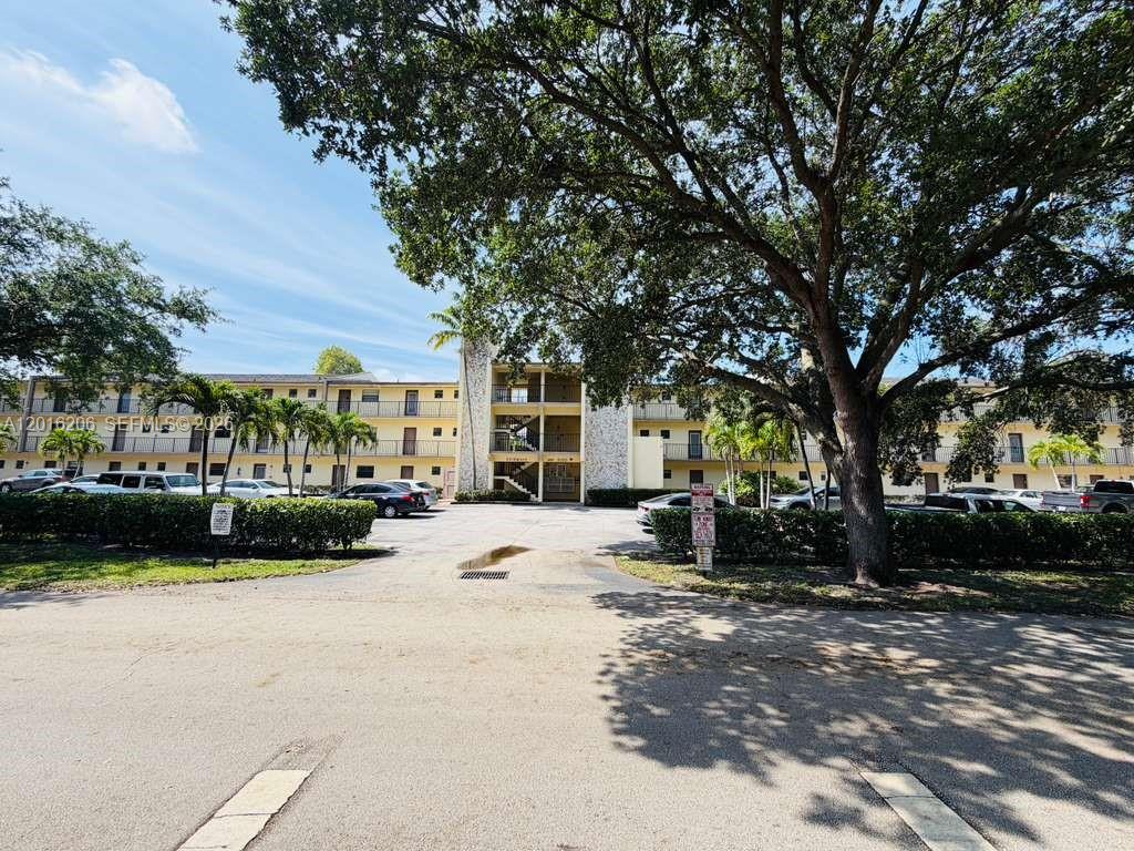 9150 NW 38th Drive 301, Coral Springs, FL 33065, Coral Springs