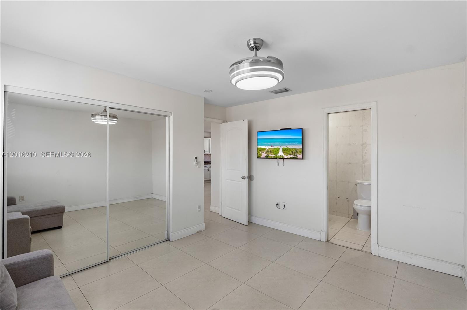 2735 W 60th Place 204, Hialeah, FL 33016 photo 21