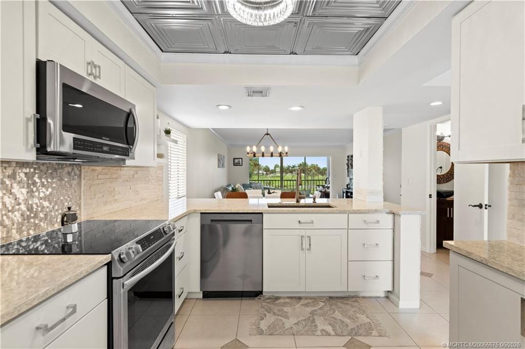 5558 NE Gulfstream Way, Stuart, FL 34996 photo 9
