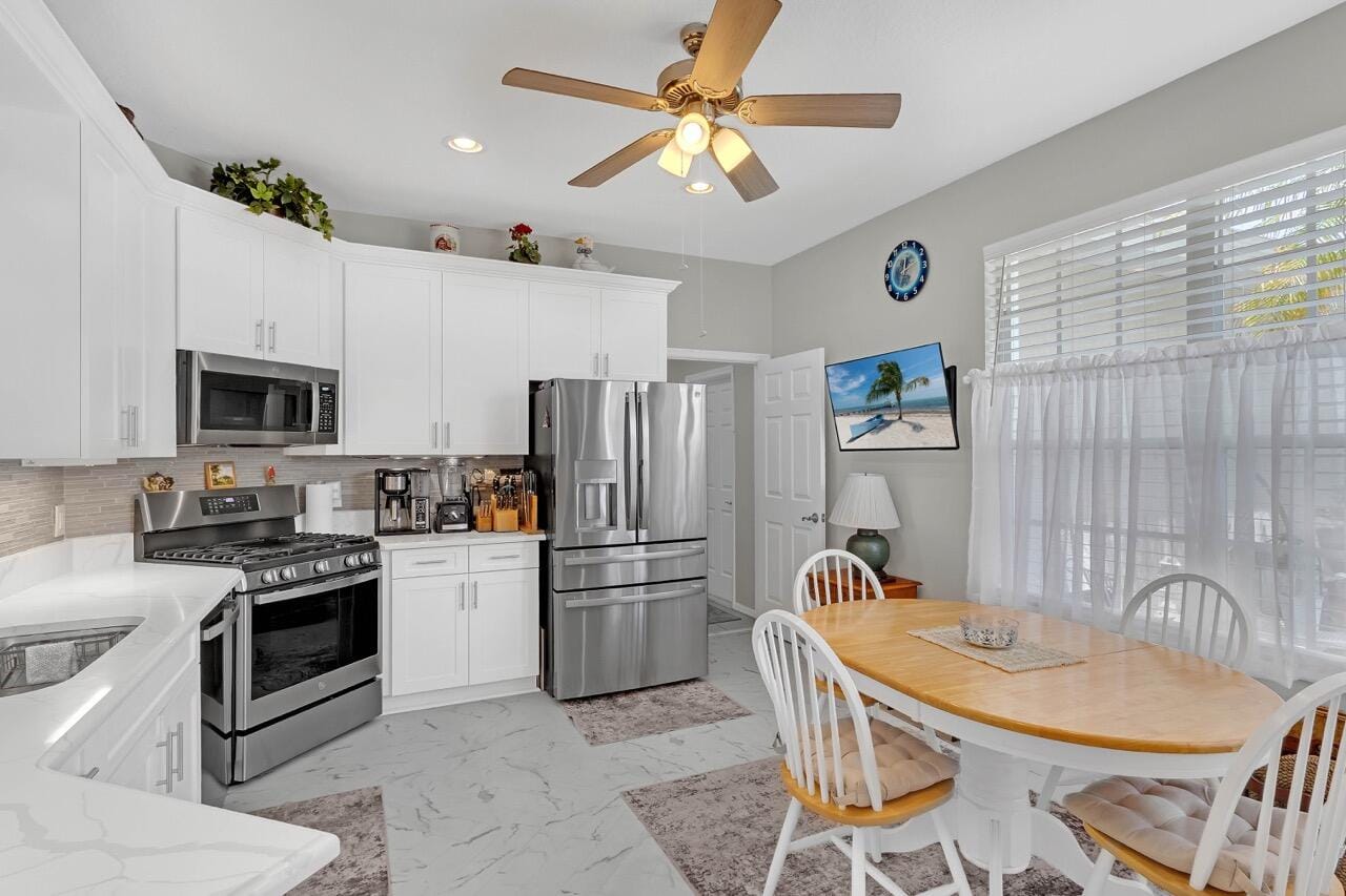 5780 W 1st Sq Square SW, Vero Beach, FL 32968 photo 2
