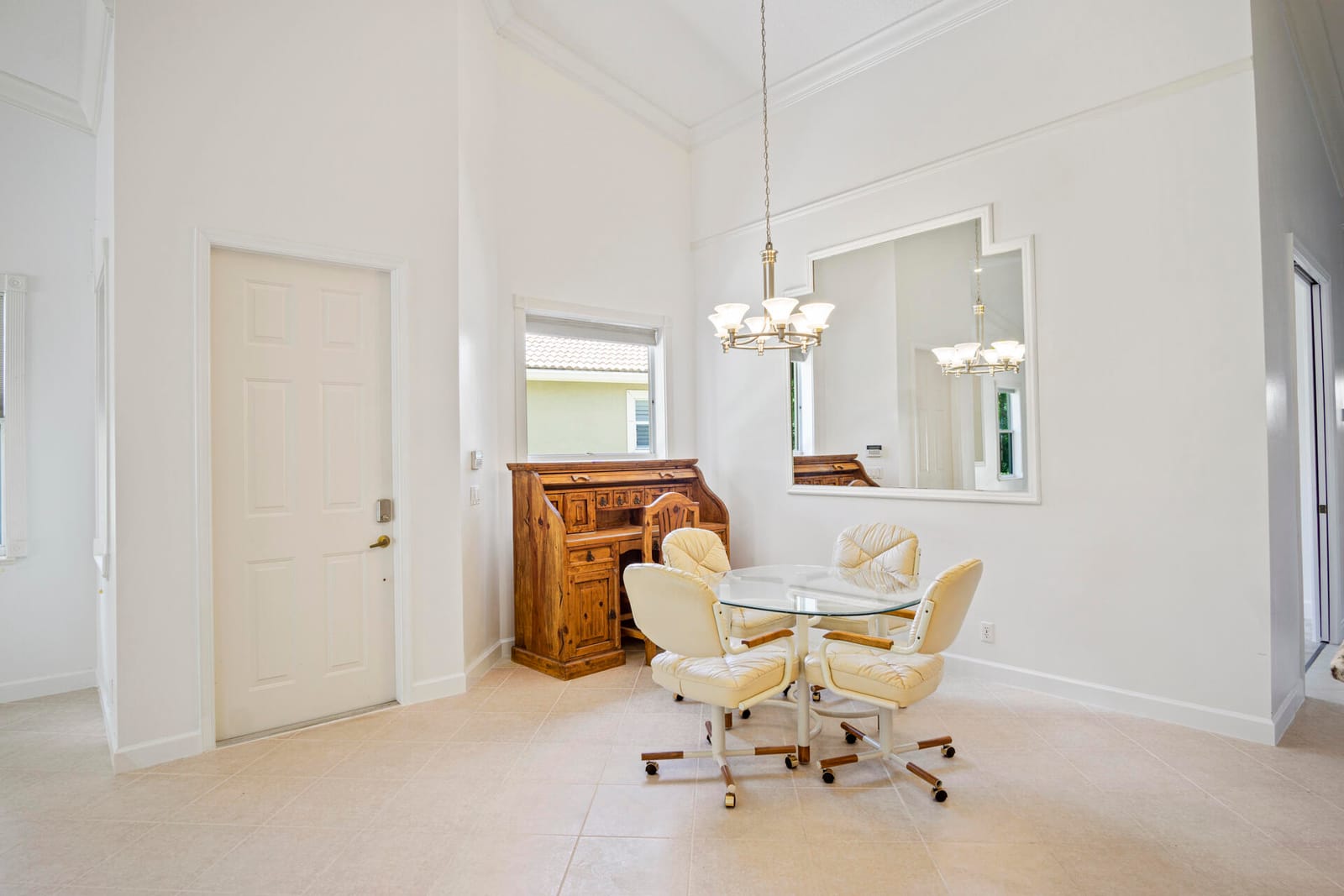 7084 Torrey Pines Circle — photo 10