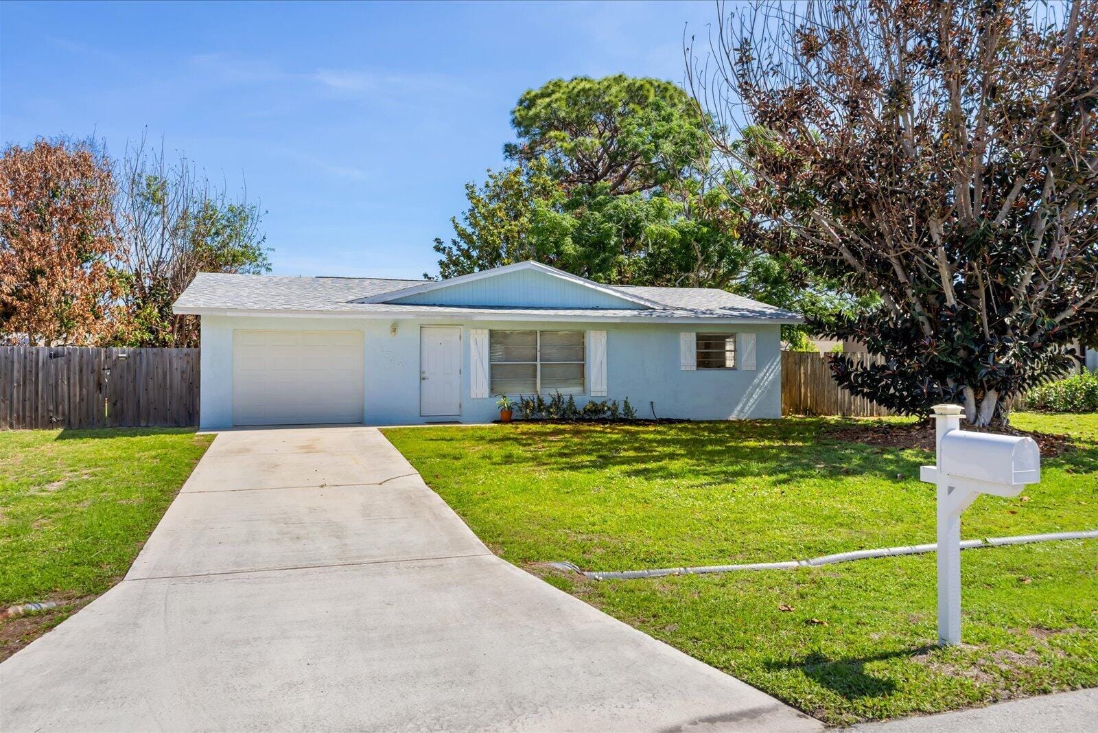 1549 SE Minorca Avenue, Port St. Lucie, FL 34952 photo 27
