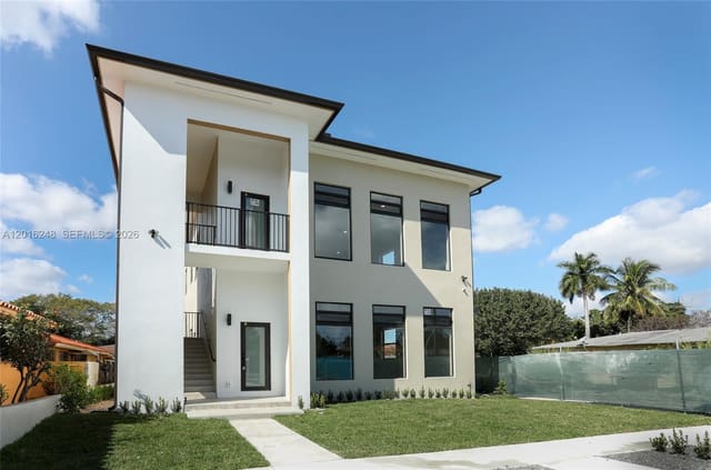 120 SW 35 Avenue A2, Miami, FL 33135