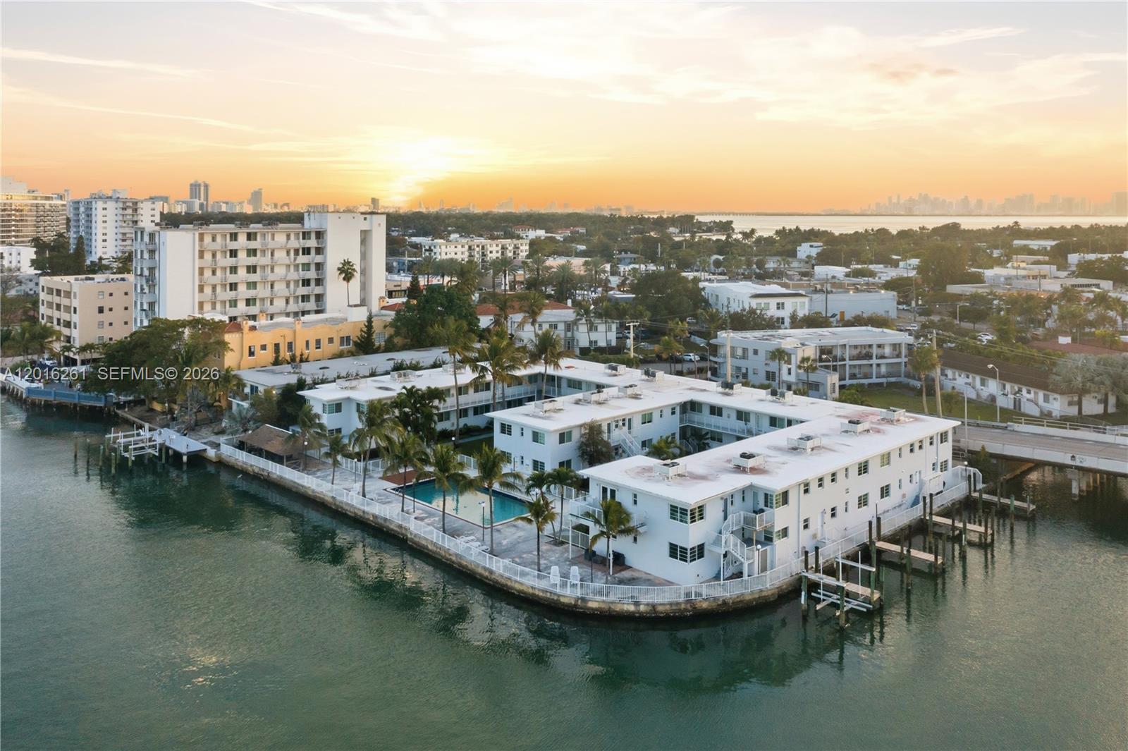 7207 Bay Drive 21, Miami Beach, FL 33141, Miami Beach