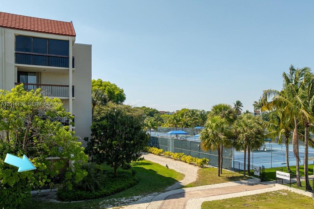 825 Egret Circle 110 — photo 2