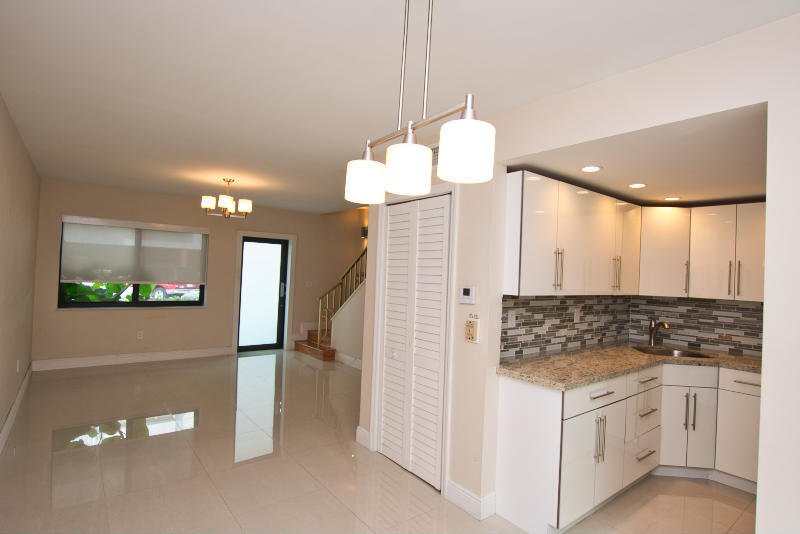 300 80th Street, Miami Beach, FL 33141, Miami Beach