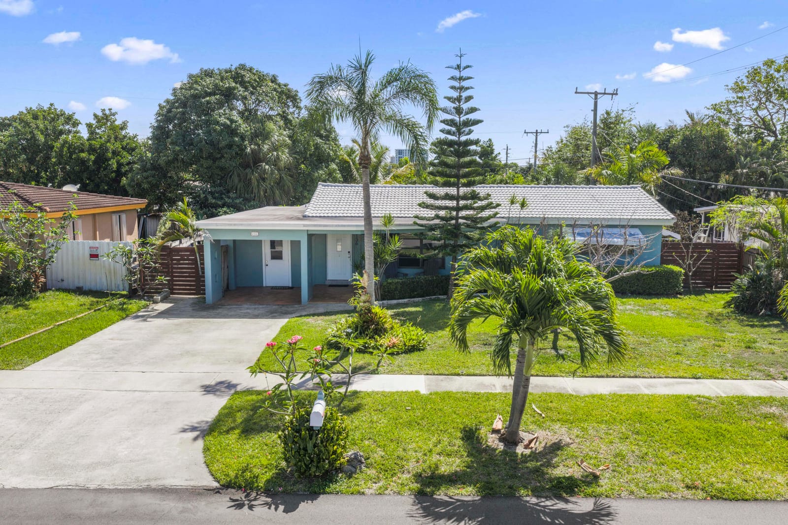 2136 NE 4th Court, Boca Raton, FL 33431 photo 1