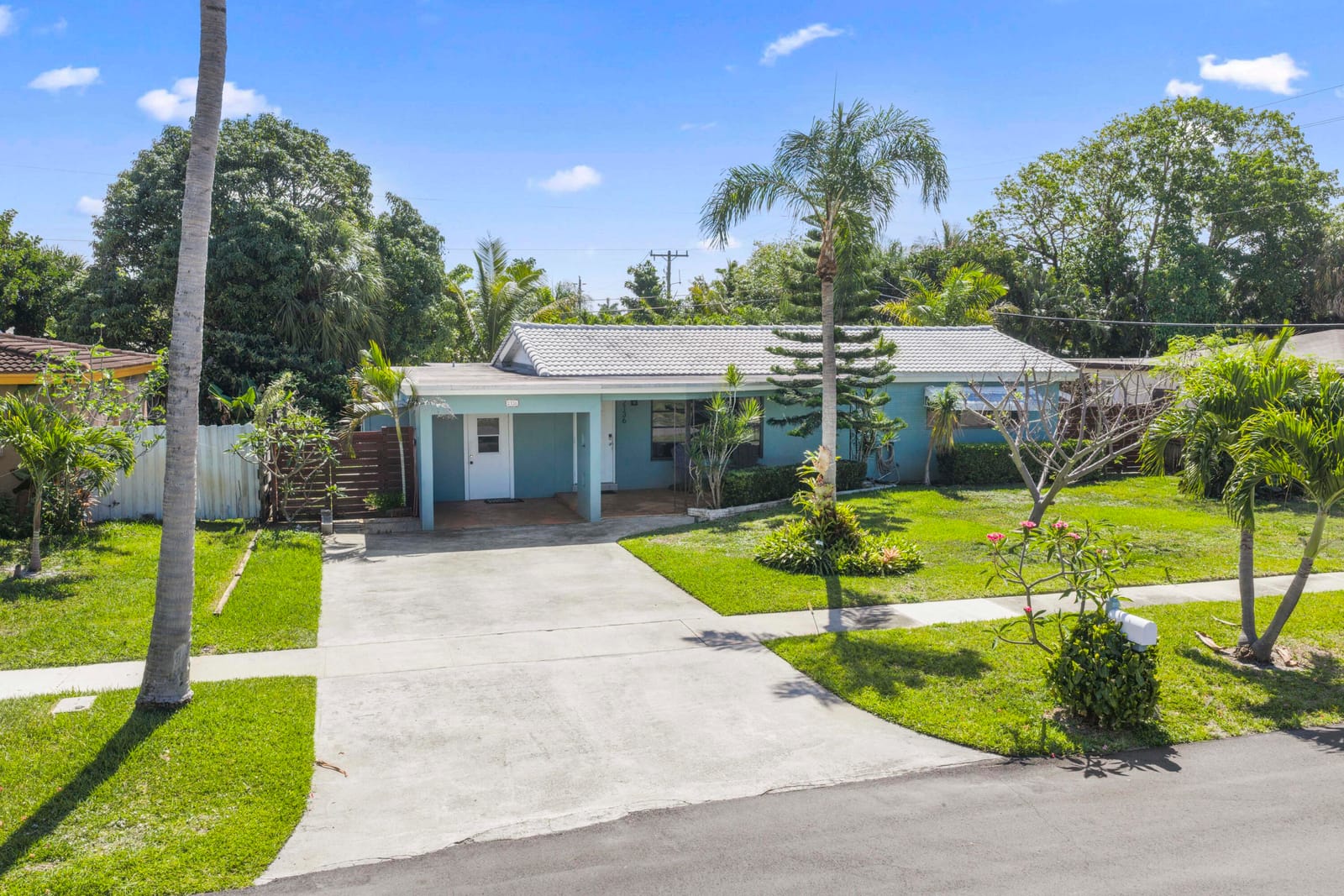 2136 NE 4th Court, Boca Raton, FL 33431 photo 4