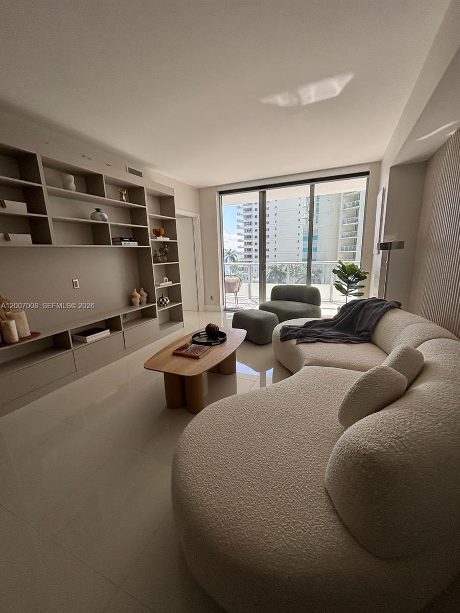 1300 Brickell Bay Drive 604, Miami, FL 33131 photo 13